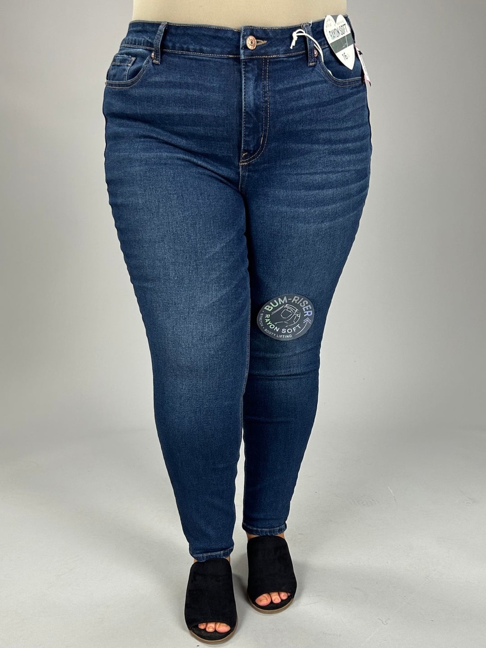 Gemma Rae Mid-rise Skinny Jeans Plus Size 24